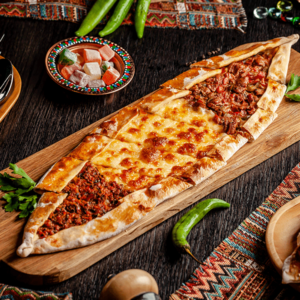 Pide Lahmfleisch